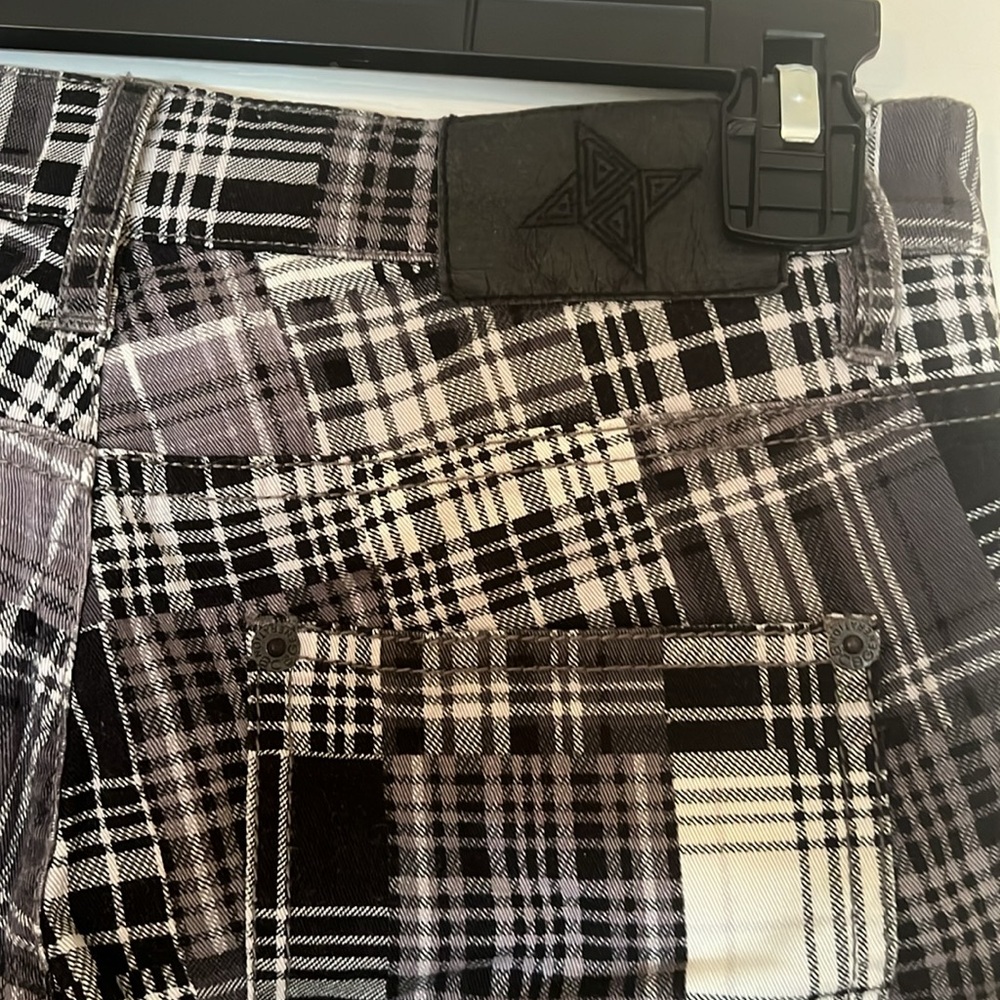 Jeans - Picture 7 of 7